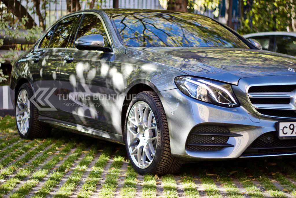 Mercedes E Class на 19" дисках Avant Garde M510 Silver фото 1